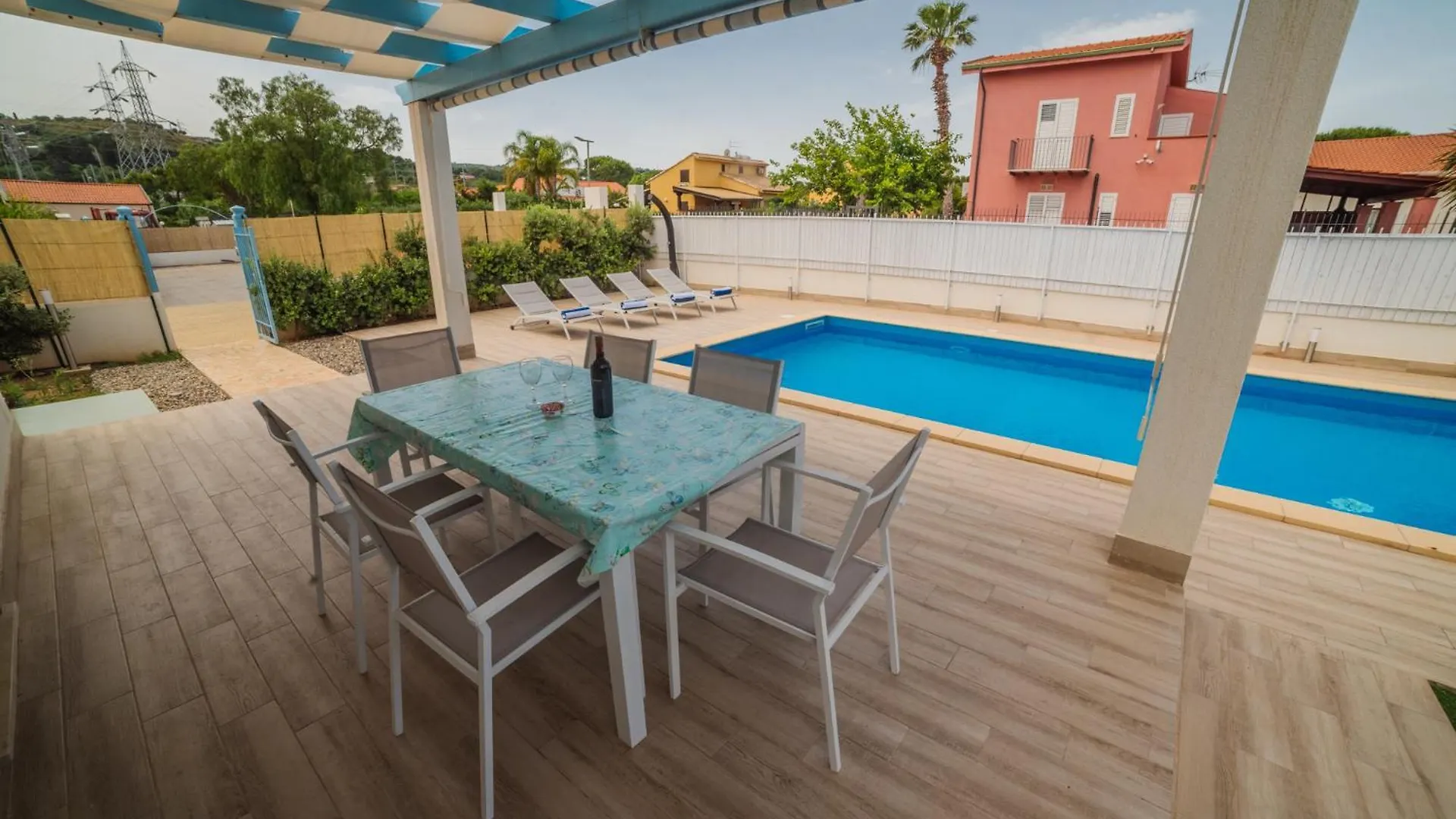 Villa Capri Campofelice Di Roccella