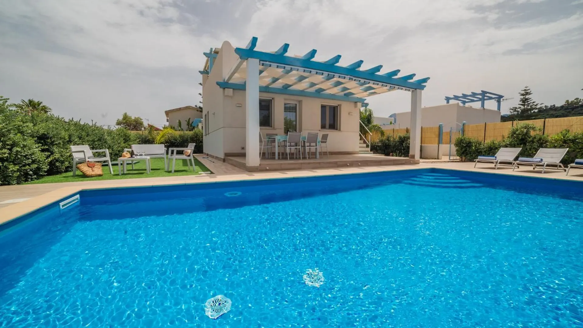 Villa Capri Campofelice Di Roccella