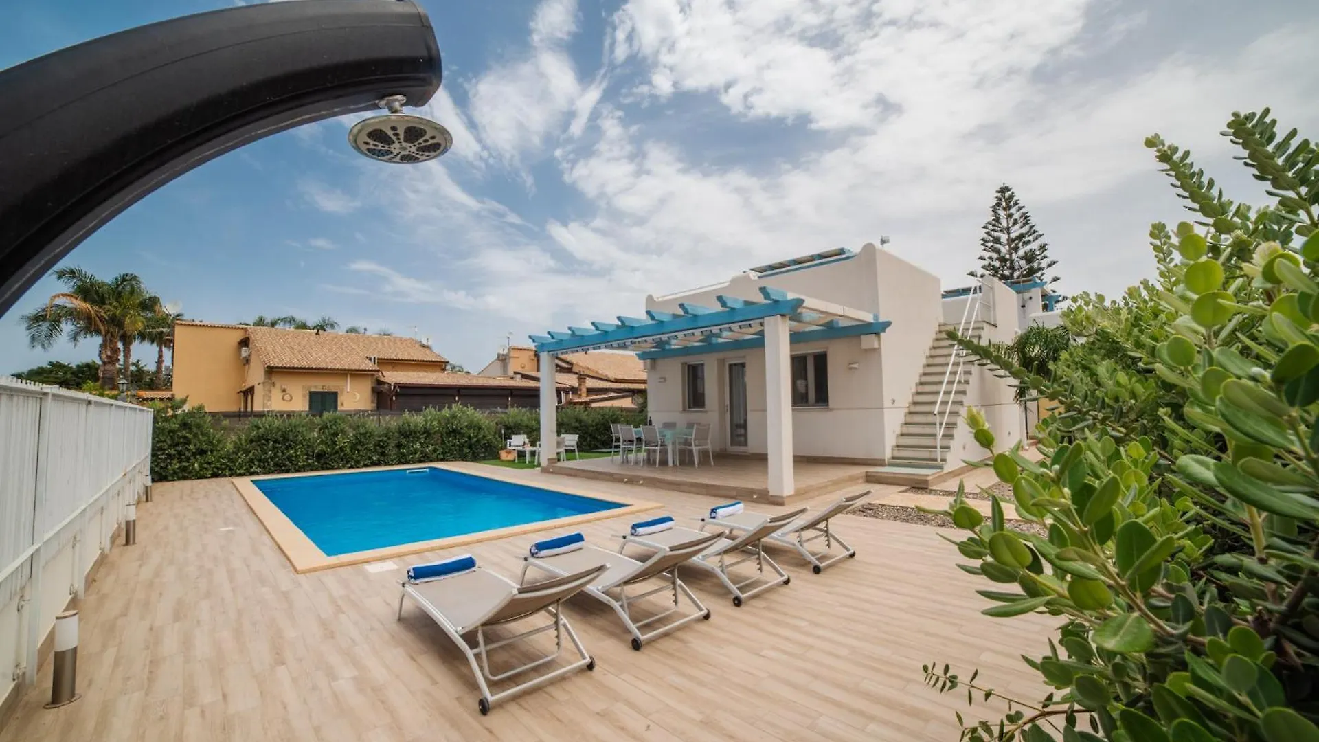Villa Capri Campofelice Di Roccella Italy