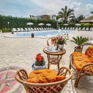  Holiday home Vacanze Paradise Vicino Cefalu Piscina Aperta